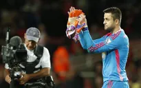 Arsenal thua đau Swansea vì “nhai lại” đội hình tới lần thứ 5