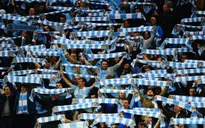 HLV Pellegrini 'chống lưng' cho CĐV Man City tiếp tục chế giễu UEFA