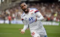 Trả 35 triệu euro, Arsenal vẫn bị Lyon từ chối
