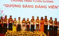 Tuyên dương gương sáng Đảng viên 2015