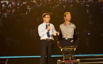 Chàng trai nghị lực Nick Vujicic quay trở lại Việt Nam
