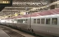 Tàu cao tốc châu Âu qua Bỉ ngừng hoạt động do bị đốt trộm cáp