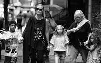 Heidi Klum muốn con có “tuổi thơ bình thường”