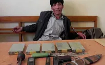 Sơn La: Bắt đối tượng sử dụng vũ khí nóng, vận chuyển 5 bánh heroin
