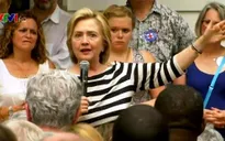 Bà Hillary Clinton khẳng định không dùng thư cá nhân trao đổi công việc