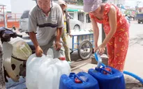 TP. HCM: Người dân vùng ven vẫn khát nước sạch