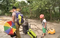 Bố ơi! Mình đi đâu thế? 2: Bé Bi và bố Xuân Bắc liên tục phạm quy
