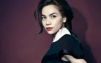 Nghệ sĩ đa năng: lấn sân hay “đá lộn sân”?