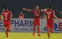 "Đè bẹp" HAGL 4-1, B. Bình Dương giành chức vô địch lượt đi