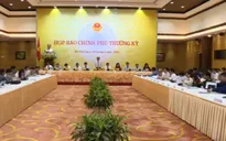 Bài học lớn từ dự án thay thế cây xanh Hà Nội và kè sông Đồng Nai
