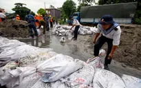 Hỗ trợ các gia đình bị thiệt hại do mưa lũ tại Quảng Ninh