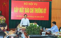 Làm rõ thông tin Hà Nội và Hà Tĩnh cắt hợp đồng hàng loạt giáo viên