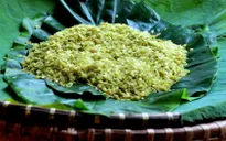 Hương cốm mới ùa về trong ngõ phố Hà Nội