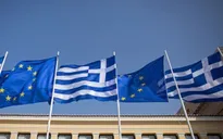 IMF tuyên bố Hy Lạp thoát khỏi nguy cơ mất khả năng trả nợ
