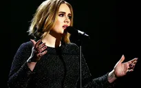 Adele ngự trên ngai vàng 5 tuần liên tiếp