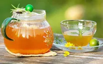 Lợi ích từ việc uống nước chanh ấm với mật ong vào buổi sáng