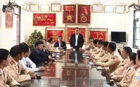Ủy ban ATGT Quốc gia chúc Tết cảnh sát giao thông Ninh Bình
