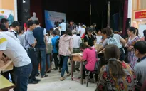 Phụ huynh và thí sinh hoang mang trong ngày cuối nộp - rút hồ sơ