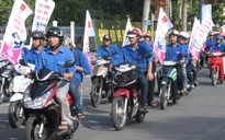 Tưng bừng Ngày hội văn hóa giao thông 2015