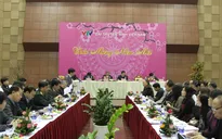 Đồng chí Đinh Thế Huynh chủ trì giao ban báo chí