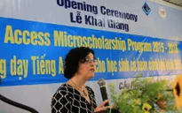 Khai giảng lớp Tiếng Anh cho học sinh khó khăn