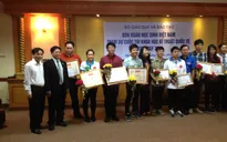 Vinh danh và "thưởng nóng" học sinh Việt Nam tham dự Intel ISEF 2015
