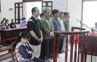 Buôn lậu hàng nghìn tấn xăng dầu trên biển