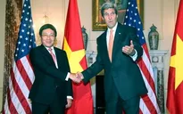 Mỹ tuyên bố dỡ bỏ một phần lệnh cấm vận vũ khí với Việt Nam