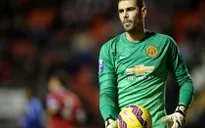 Vụ Victor Valdes đến Besiktas bất ngờ đổ vỡ
