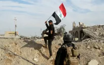 Đánh bật IS, Iraq tổ chức lễ cắm cờ tại Ramadi