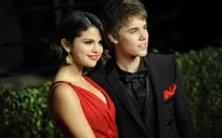 Selena và Justin nối lại tình xưa từ 2 tháng trước?