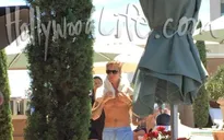 Selena và Justin bị bắt gặp đi bơi cùng nhau