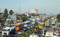 Ùn tắc tại khu du lịch Suối Tiên