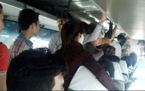 Tái diễn tình trạng nhồi nhét khách trên Quốc lộ 1