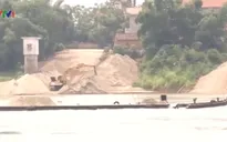 Sai phạm trong quản lý khai thác cát ở sông Lô