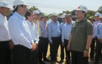 Phó Thủ tướng Hoàng Trung Hải kiểm tra tình hình nắng hạn tại Khánh Hòa