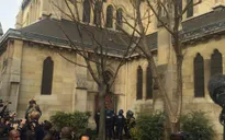 Kết thúc cuộc vây bắt nghi phạm khủng bố ở Paris, 2 nghi can thiệt mạng