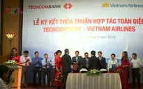Techcombank và Vietnam Airlines ký kết hợp tác toàn diện