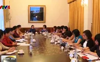 Tọa đàm phụ nữ Việt Nam - Lào