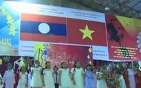 Trường song ngữ Lào - Việt Nam Nguyễn Du đón Tết Trung thu