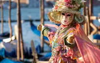 Tưng bừng Lễ hội hóa trang thành Venice
