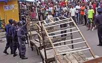 Liberia mở cửa biên giới trở lại sau dịch bệnh Ebola