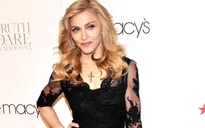 Madonna trầm cảm vì con gái đi học Đại học