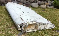 Pháp bắt đầu giám định mảnh vỡ máy bay nghi của MH370
