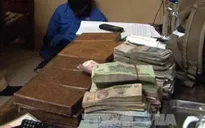 Bắt 2 anh em ruột mua bán 10 bánh heroin