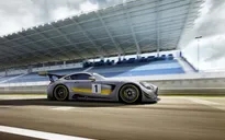 Mercedes-AMG GT3 chính thức ra mắt