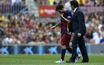 Rời sân sớm kỷ lục, Messi ngay lập tức nhập viện