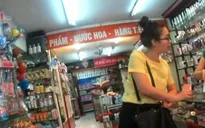 Hà Nội: Một số cửa hàng ngưng bán mỹ phẩm chứa Paraben