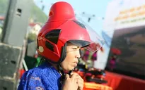 Ra mắt mẫu mũ bảo hiểm dành riêng cho phụ nữ dân tộc Thái