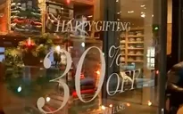 Người Mỹ tưng bừng mua sắm trong ngày Black Friday